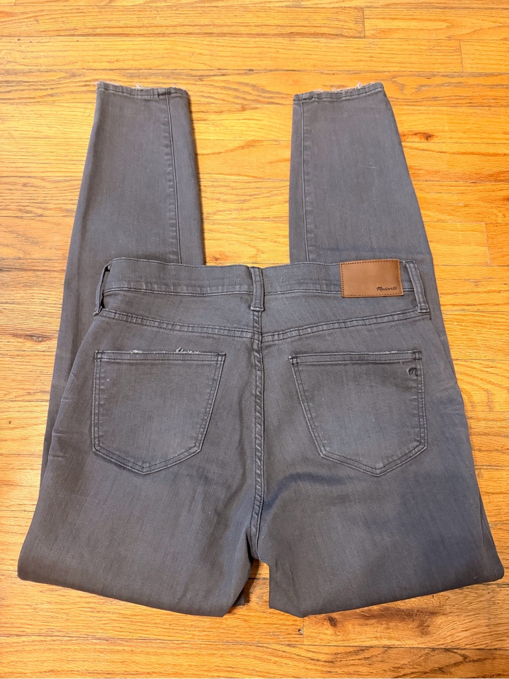 Madewell High-Rise Grey Skinny Jeans - Picture 3 of 3